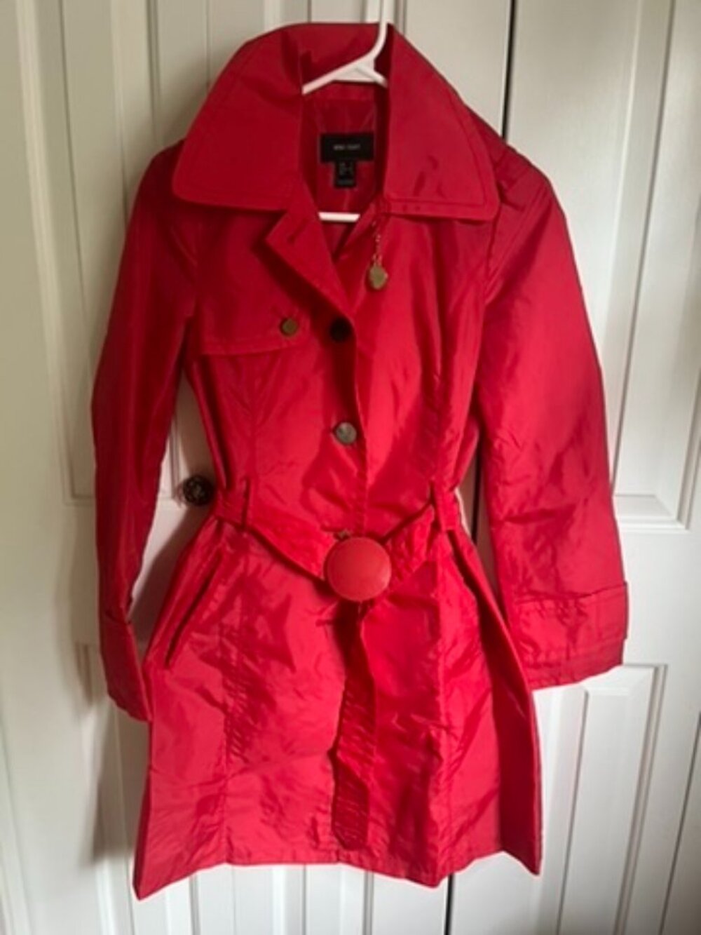 Rain coat